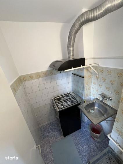 Garsonieră decomandată în Lupeni