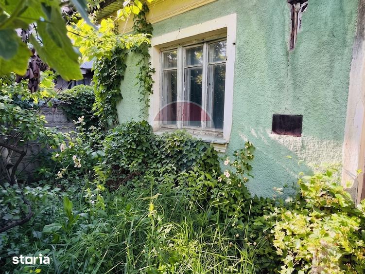 Casă cu 2 camere cu Teren 495 Mp în Girocului