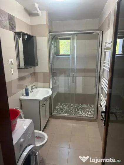 Apartament 2 camere, 46 mp, zona Nicolina - 1