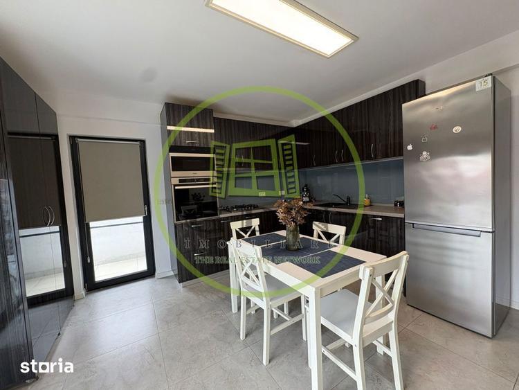 Apartament cu 3 camere, mobilat în 1 Mai