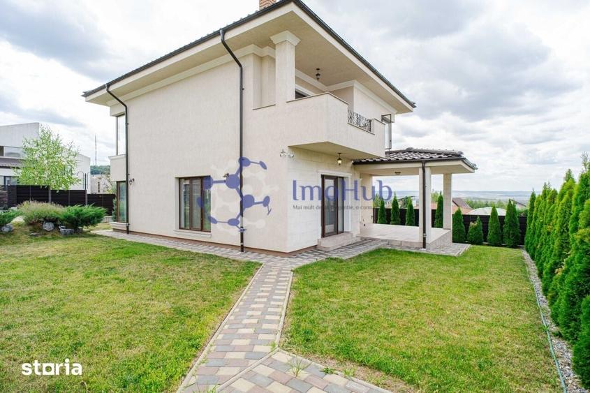 Casă cu 4 camere cu Teren 500 Mp în Bucium