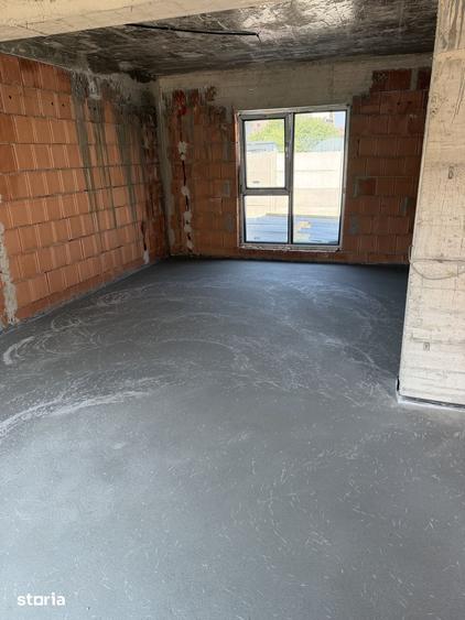 Casă cu 4 camere cu Teren 350 Mp în Central