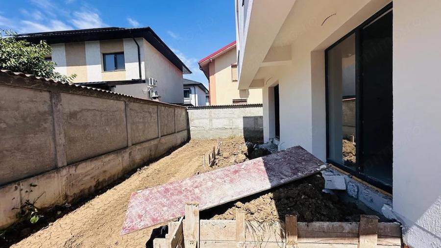 Casă cu 7 camere cu Teren 225 Mp în Chiajna