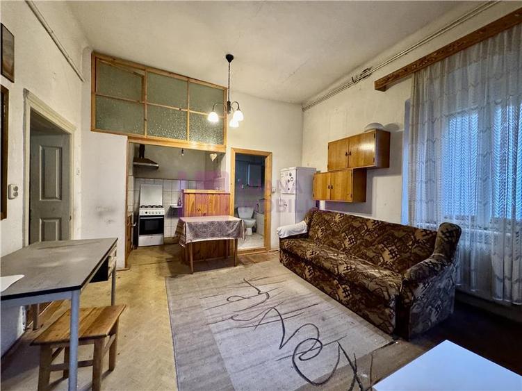 Apartament cu 2 camere semidecomandat în Ultracentral