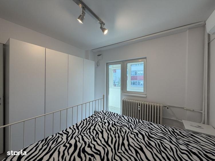Apartament renovat si mobilat nou | Prima inchiriere | Langa metrou si - 16