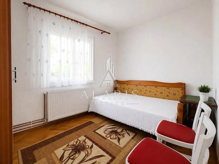 Apartament cu 4 camere decomandat în Bucovina