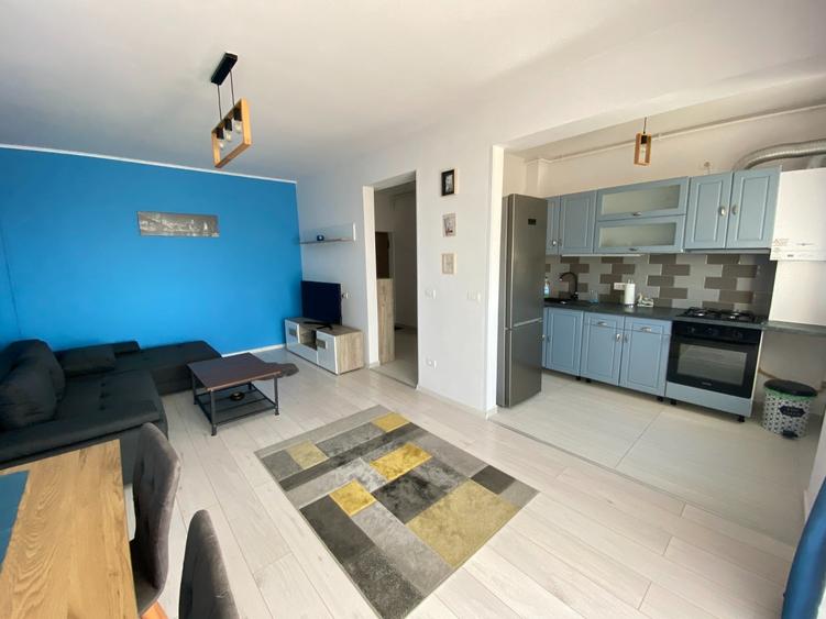 Apartament cu 2 camere semidecomandat în Dumbrăvița