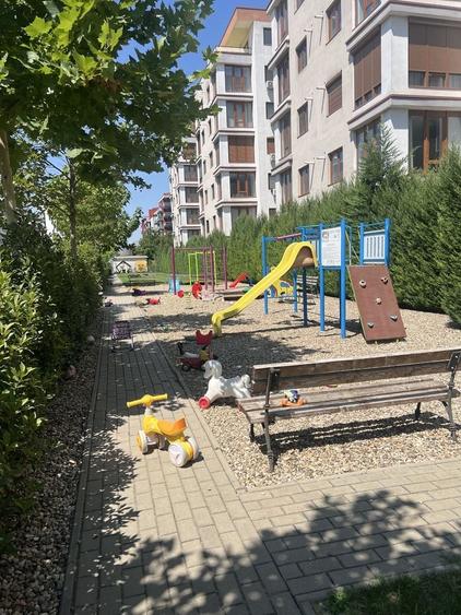 Apartament cu 2 camere decomandat în Torontalului