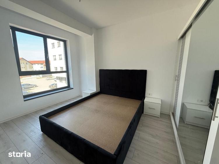 Apartament cu 3 camere în Cetate