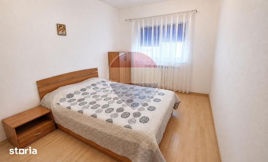Casă cu Teren 240 Mp în Cioplea