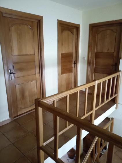 Casă cu Teren 400 Mp în Central