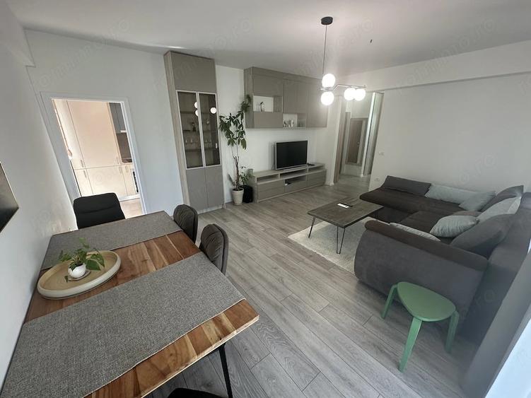 Apartament cu 2 camere decomandat în Aradului