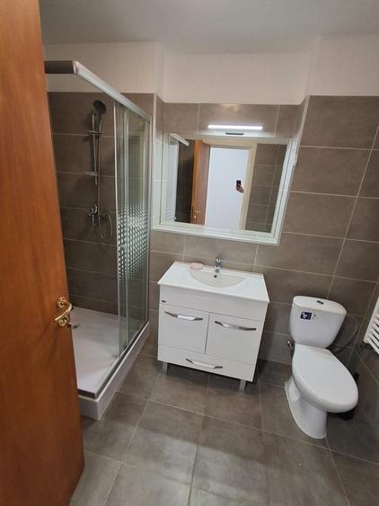 Casă cu Teren 230 Mp în Străulești