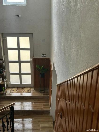 Casă cu 4 camere cu Teren 100 Mp în Sighișoara