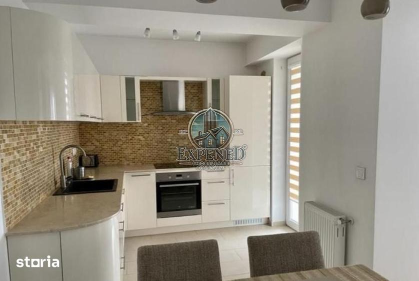 Apartament cu 2 camere decomandat în Ozana
