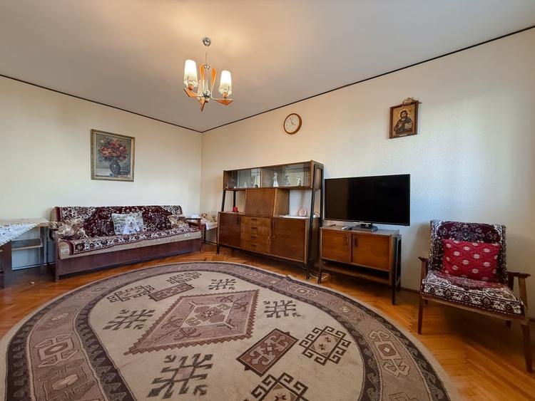 Apartament cu 2 camere decomandat în Tomis Nord