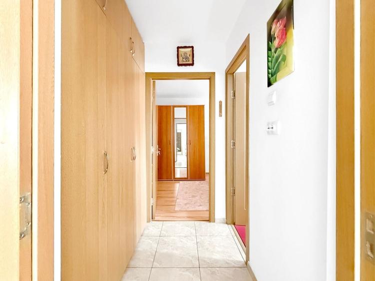 Apartament cu 2 camere semidecomandat, mobilat în Simion Bărnuțiu
