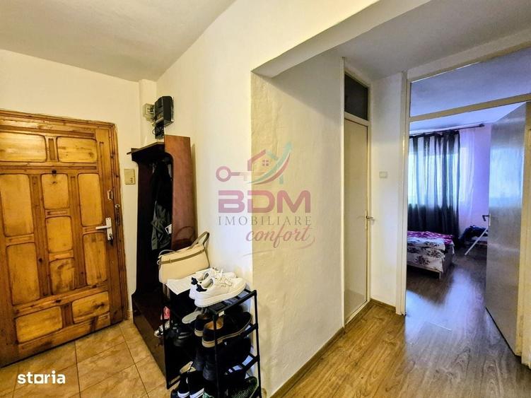 Apartament cu 3 camere decomandat în Central
