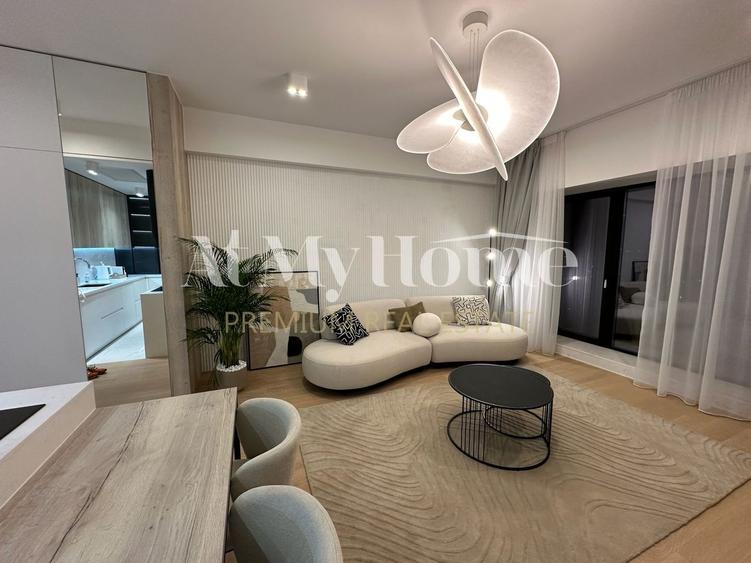 Apartament cu 3 camere decomandat, mobilat în Barbu Văcărescu