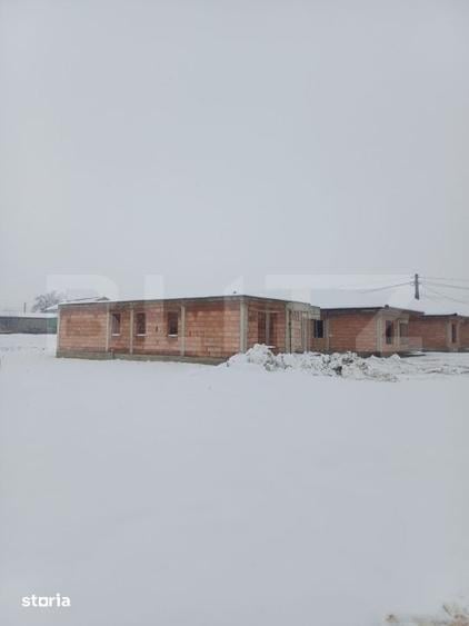 Casă cu 4 camere cu Teren 530 Mp în Mihai Viteazu