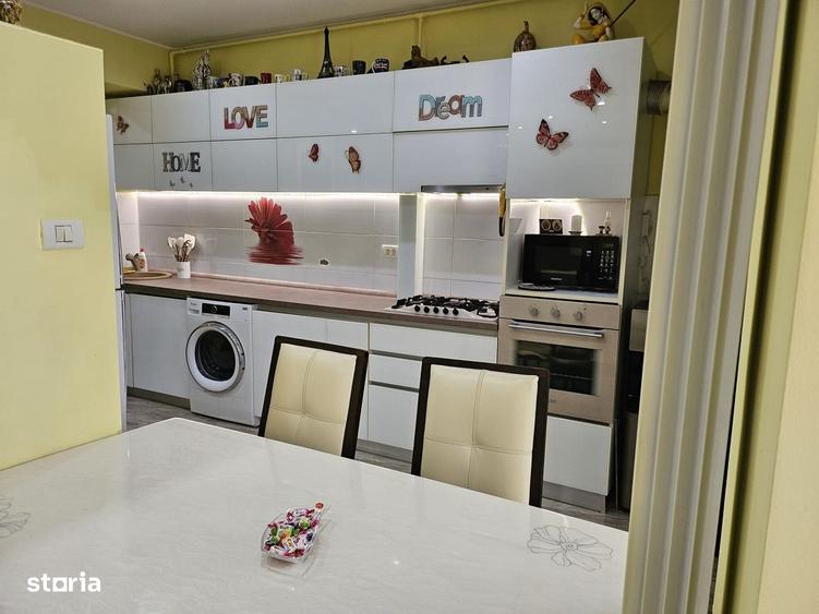 Apartament cu 2 camere decomandat în Gara