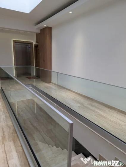 Apartament cu 3 camere decomandat în Ștefan cel Mare