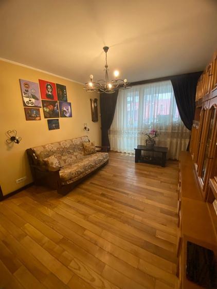 Apartament cu 2 camere decomandat în Dărmănești
