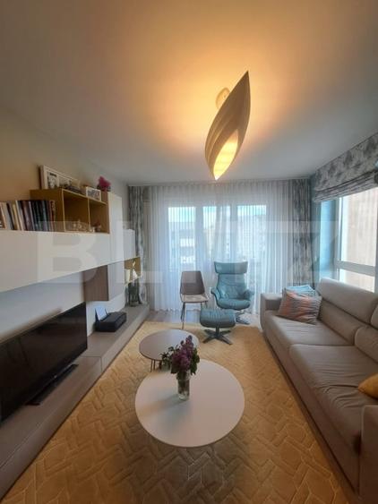 Apartament cu 3 camere decomandat, mobilat în Tractorul