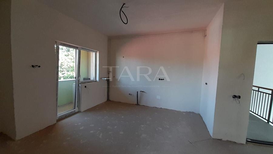 Apartament cu 3 camere decomandat în Apahida