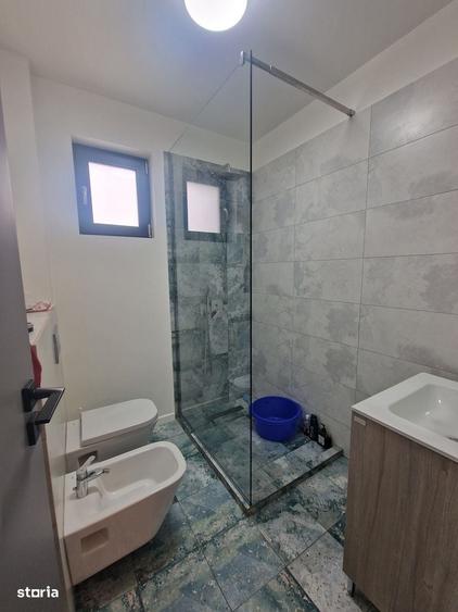 Casă cu 3 camere în Central