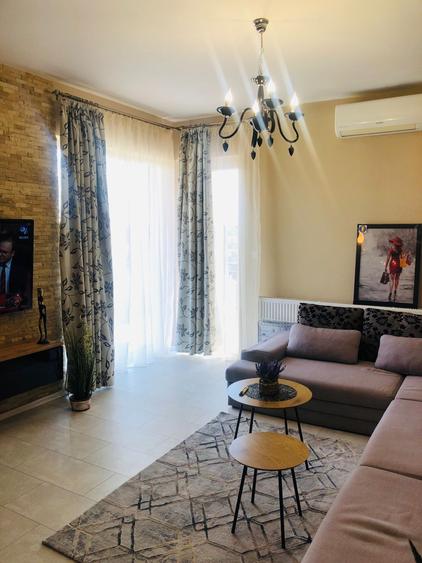 Apartament cu 2 camere semidecomandat în Giroc