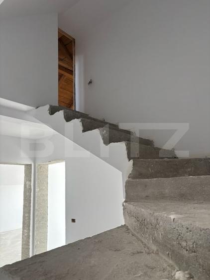 Casă individuală 167 mp utili | 4 dormitoare | garaj | teren 400 mp | Ipotești - 9