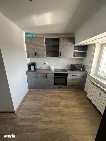 Apartament cu 4 camere în Centrul Civic