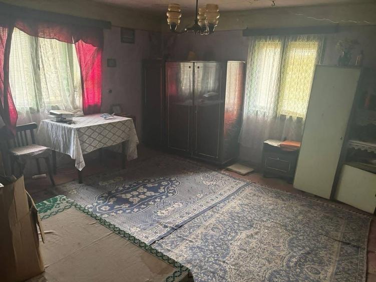 Casă cu 4 camere în Țărmure