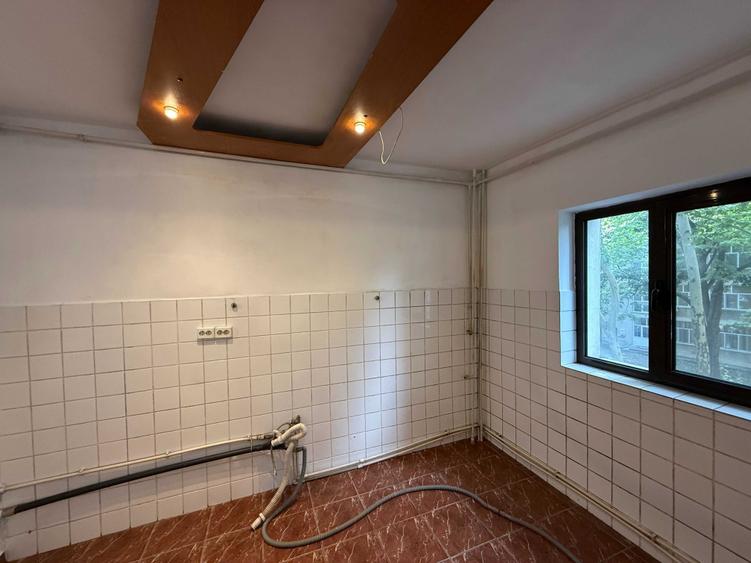 Apartament 4 camere | Central | Imbunatatit | Nemobilat - 4