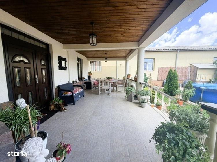Casă cu 4 camere în Creți
