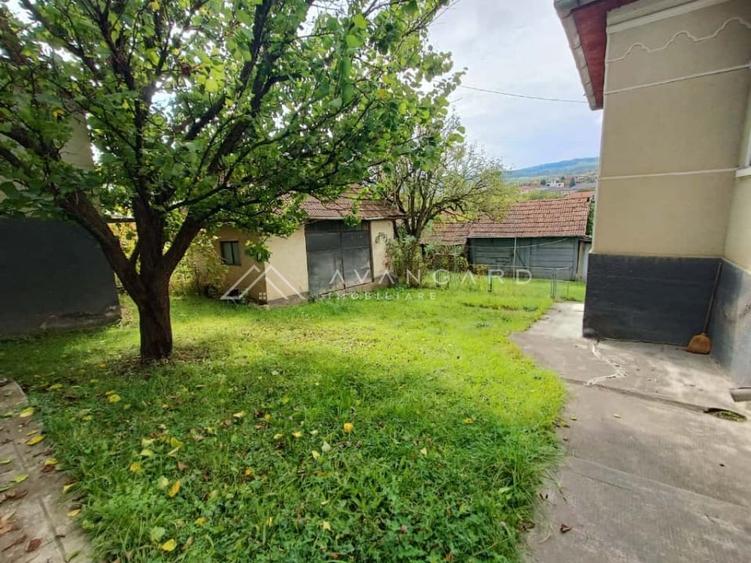 Teren Construcții intravilan de 1000 mp, în Borhanci
