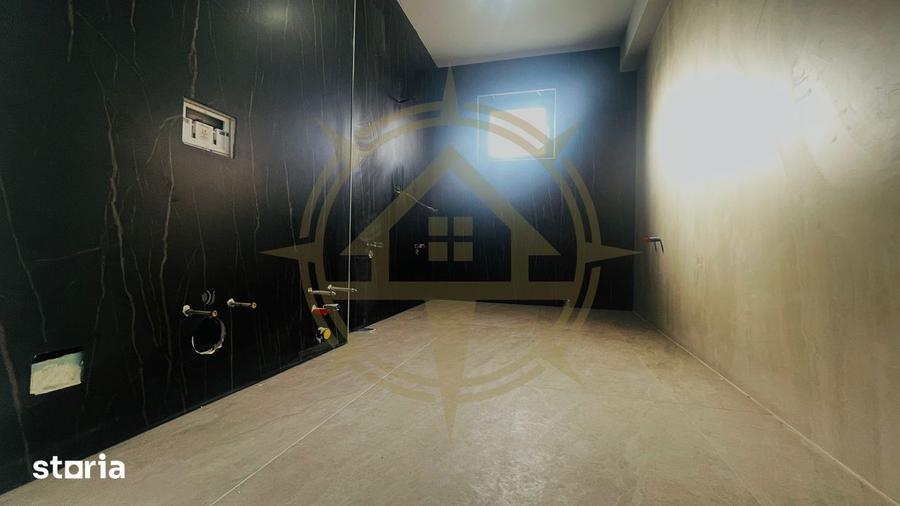 Casă cu 5 camere cu Teren 490 Mp în Corbeanca