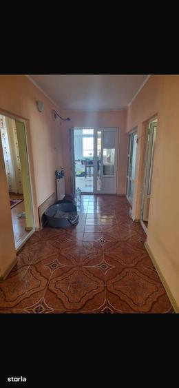 Casa cu 3 camere, teren 250 mp - 8