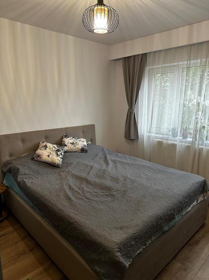 Apartament cu 2 camere decomandat în Zorilor