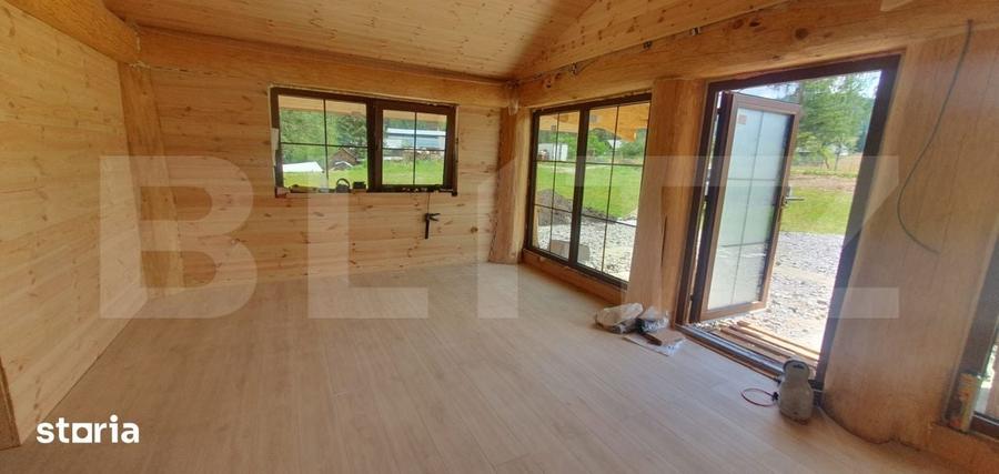 Casă cu 3 camere cu Teren 1390 Mp în Central