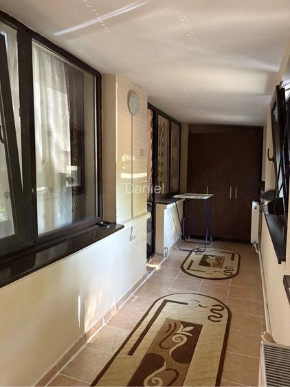Inchiriez apartament modern,zona centrala pe bulevard