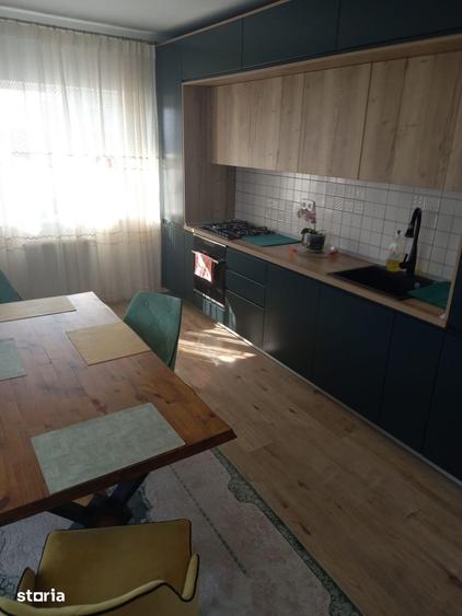 Apartament cu 4 camere, mobilat în Militari