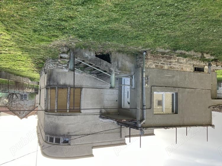 Casă cu 4 camere cu Teren 2054 Mp în Geoagiu