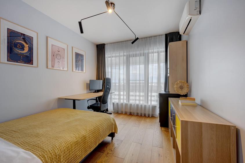 Apartament cu 4 camere semidecomandat, mobilat în Chiajna