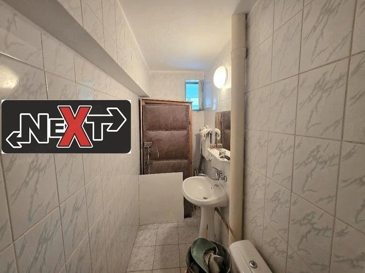 Apartament cu 3 camere decomandat în Mărăței