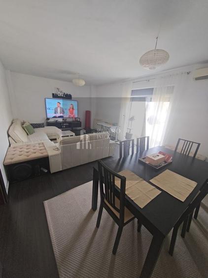 Apartament cu 3 camere decomandat în Dobroești