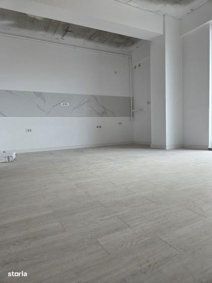 Apartament cu 3 camere în Aurel Vlaicu