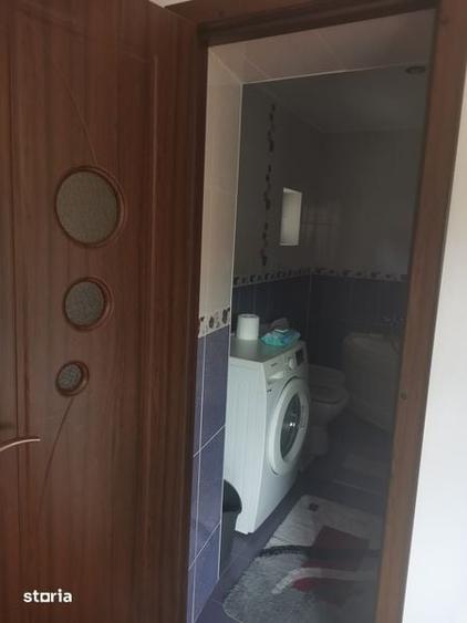 Vand casa cu mansarda Tarlungeni 421 mp - 2