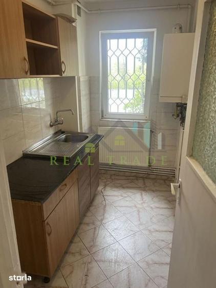 Apartament cu 2 camere, mobilat în Centrul Civic